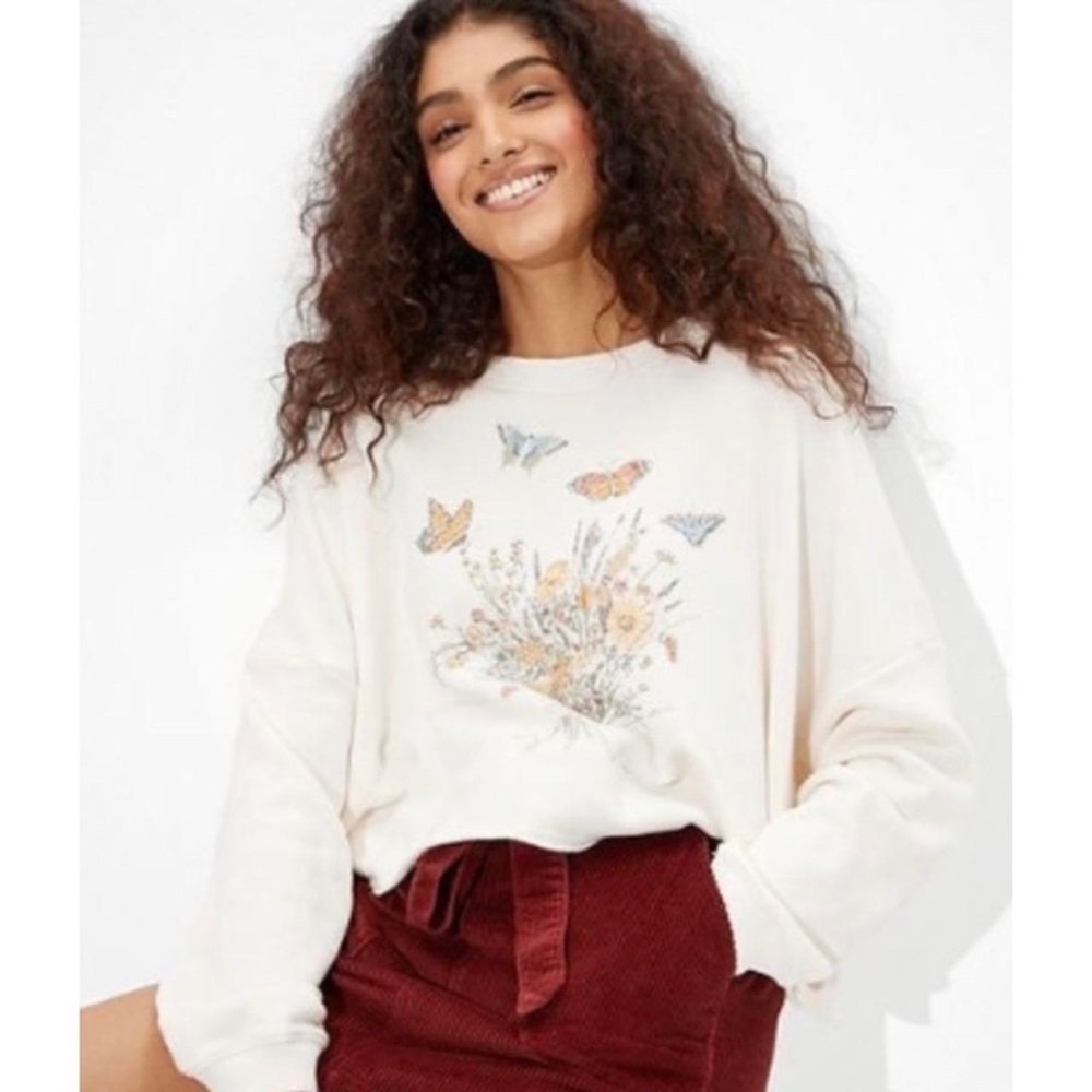 American Eagle Flower/Butterfly Cropped Sweatshirt